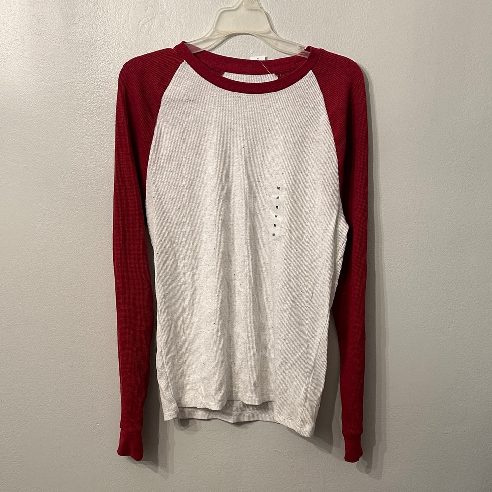Old Navy Red/Cream Thermal
